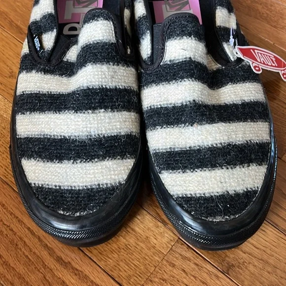 NEW Vans x Concepts Men's Black Concepts X Og Classic Slip-On Lx 'Mohair - Picture 5 of 7